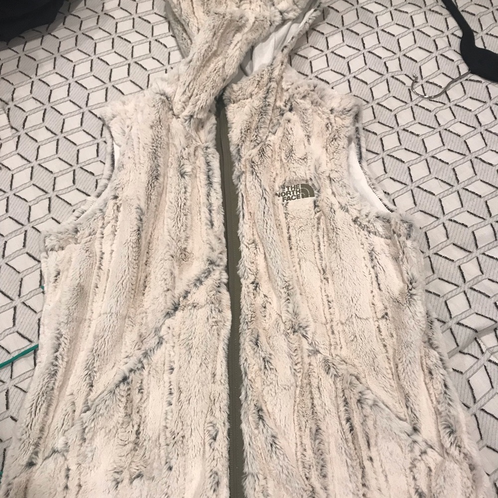 North face vest